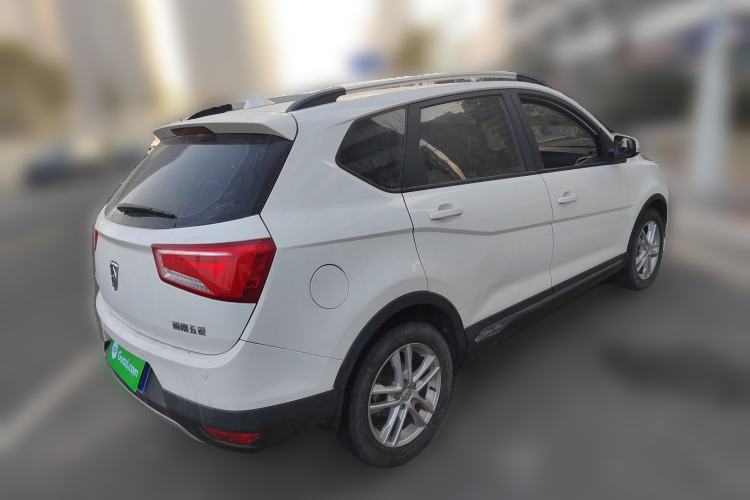 Used Baojun 560 2016 1.5T Manual Comfort Edition
