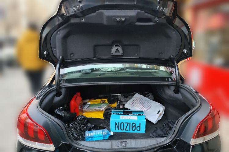 Used Peugeot 508 2015 2.0L Automatic Zhiyi Edition
