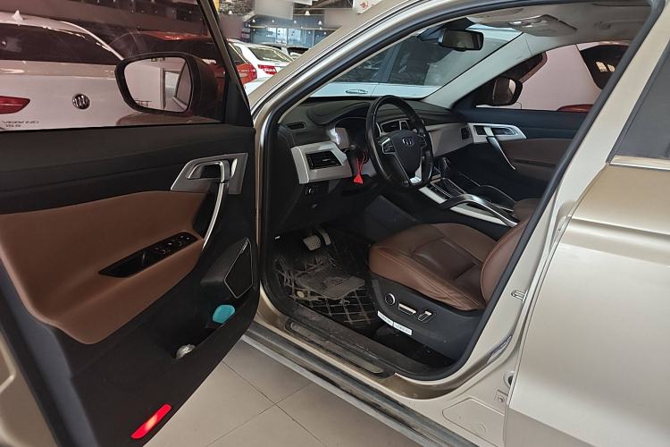 Used Geely Auto Emgrand X7 Sport 2016 1.8TD Automatic All-Wheel-Drive ZhiZun Edition