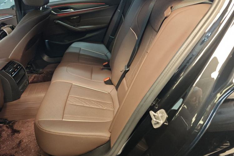 Used BMW 5 Series 2021 Facelifted 530Li Leading Edition M Sport Package