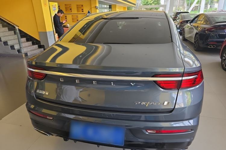 Used Geely Auto Preface 2023 2.0TD Prestige Version Rear