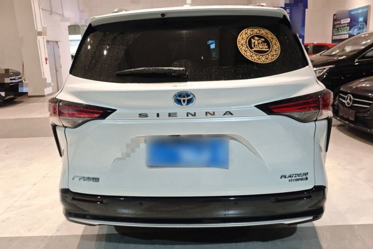 Used Toyota SIENNA 2021 2.5L Hybrid Platinum Edition Rear