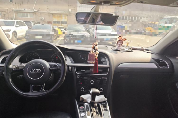 Used Audi A4L 2016 35 TFSI Automatic Standard Model
