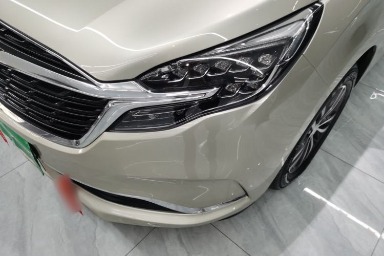 Used Buick GL8 2021 ES Landtrek 653T Comfort Edition