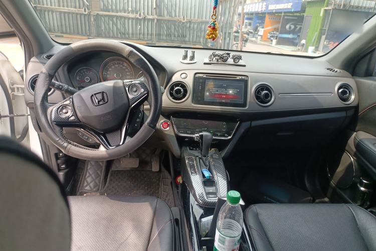 Used Honda XR-V 2015 1.8L VTi CVT Luxury Edition Center Console