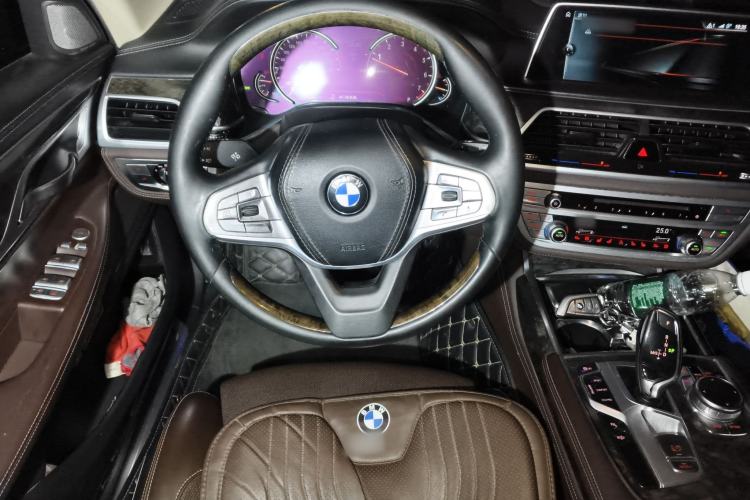 Used BMW 7 Series 2017 730Li Luxury Model
