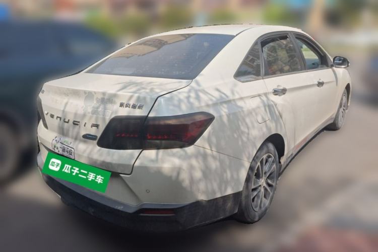 Used Venucia D60 2019 1.6L XL CVT Smart Connect Elite Edition