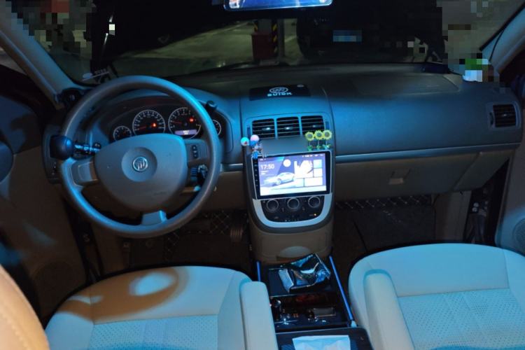 Used Buick GL8 2014 2.4L Classic Edition Center Console