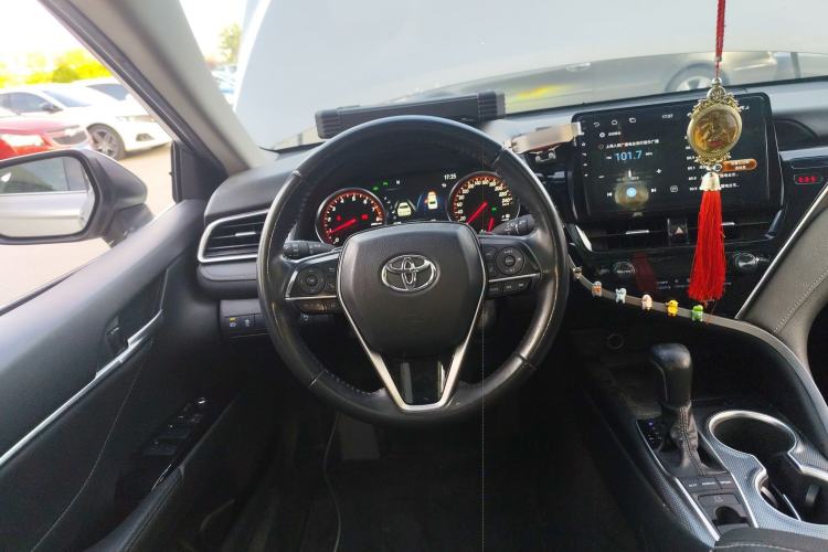 Used Toyota Camry 2021 2.0S FENGSHANG Edition
