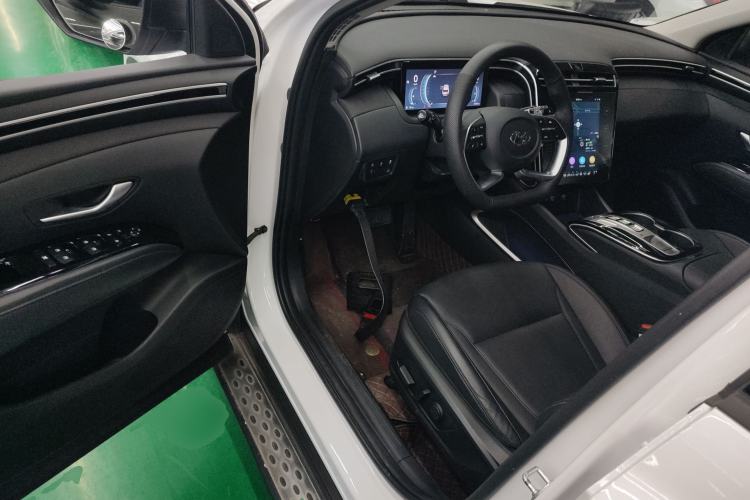 Used Hyundai Tucson 2023 Tucson L 1.5T Automatic Two-Wheel Drive LUX Prestige Edition
