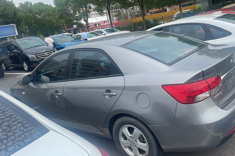 Used Kia Forte 2014 1.6L MT GL
