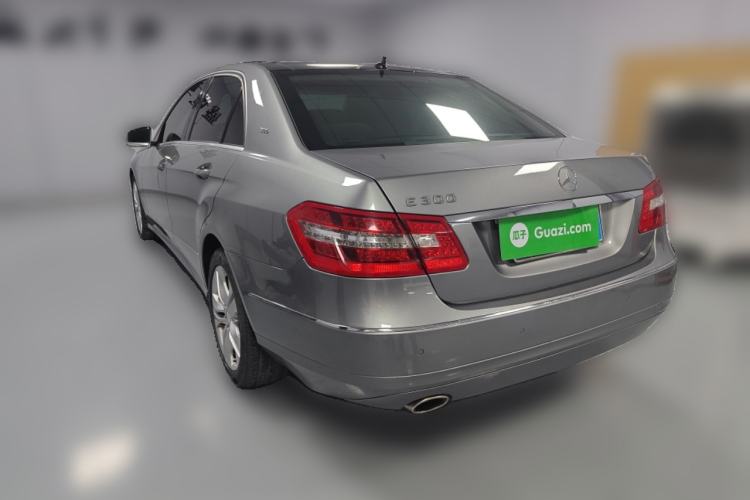 Used Mercedes-Benz E-Class 2009 E 300 Fashion Model
