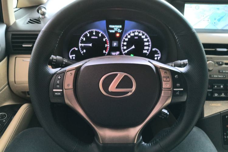 Used Lexus RX Classic 2012 270 Elegant Edition Steering Wheel