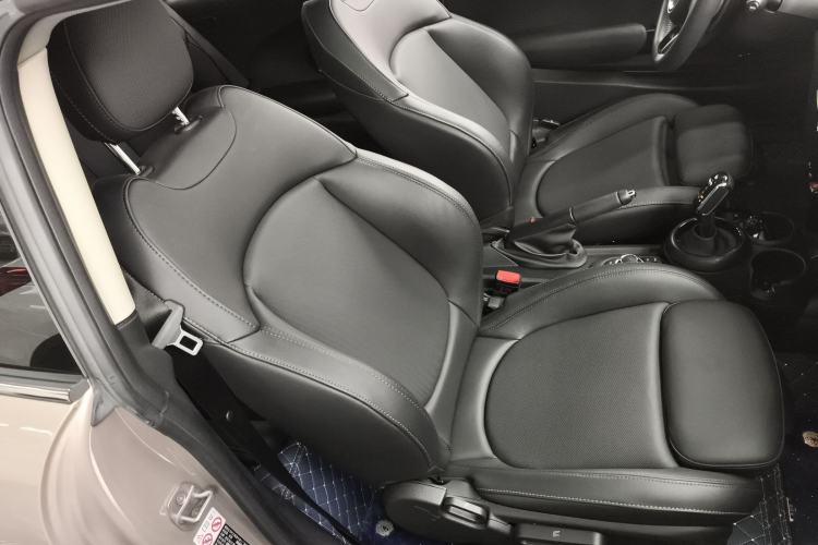 Used MINI MINI 2022 2.0T COOPER S Classic Edition
