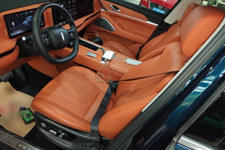 Used Wey Lanshan 2025 Four-Wheel Drive Max
