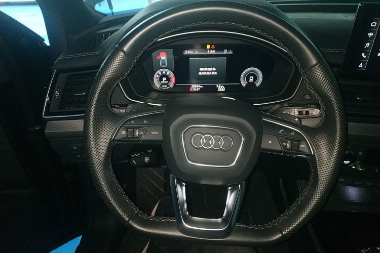 Used Audi Q5L Sportback 2022 40 TFSI Luxury Model
