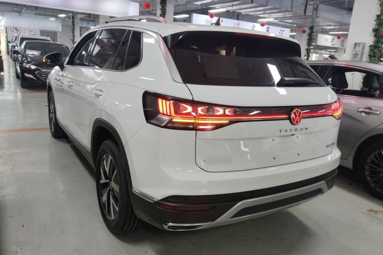 Used Volkswagen Tayron 2023 280TSI Two-Wheel-Drive Luxury Plus Advanced Version
