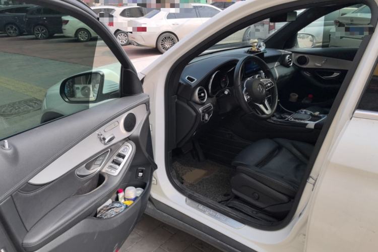 Used Mercedes-Benz GLC 2020 GLC 260 L 4MATIC Dynamic Model
