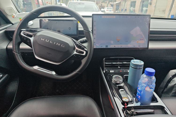 Used Wuling Xingguang 2023 150 Advanced Edition Center Console