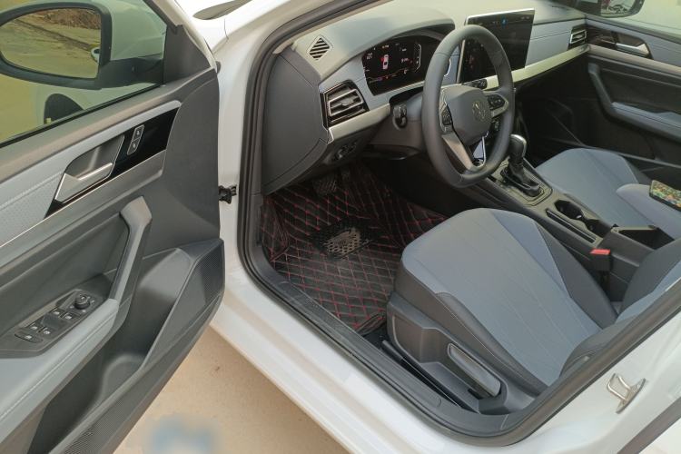 Used Volkswagen Lavida 2024 1.5L Automatic Starry Sky 5 Million Edition Driver Seat