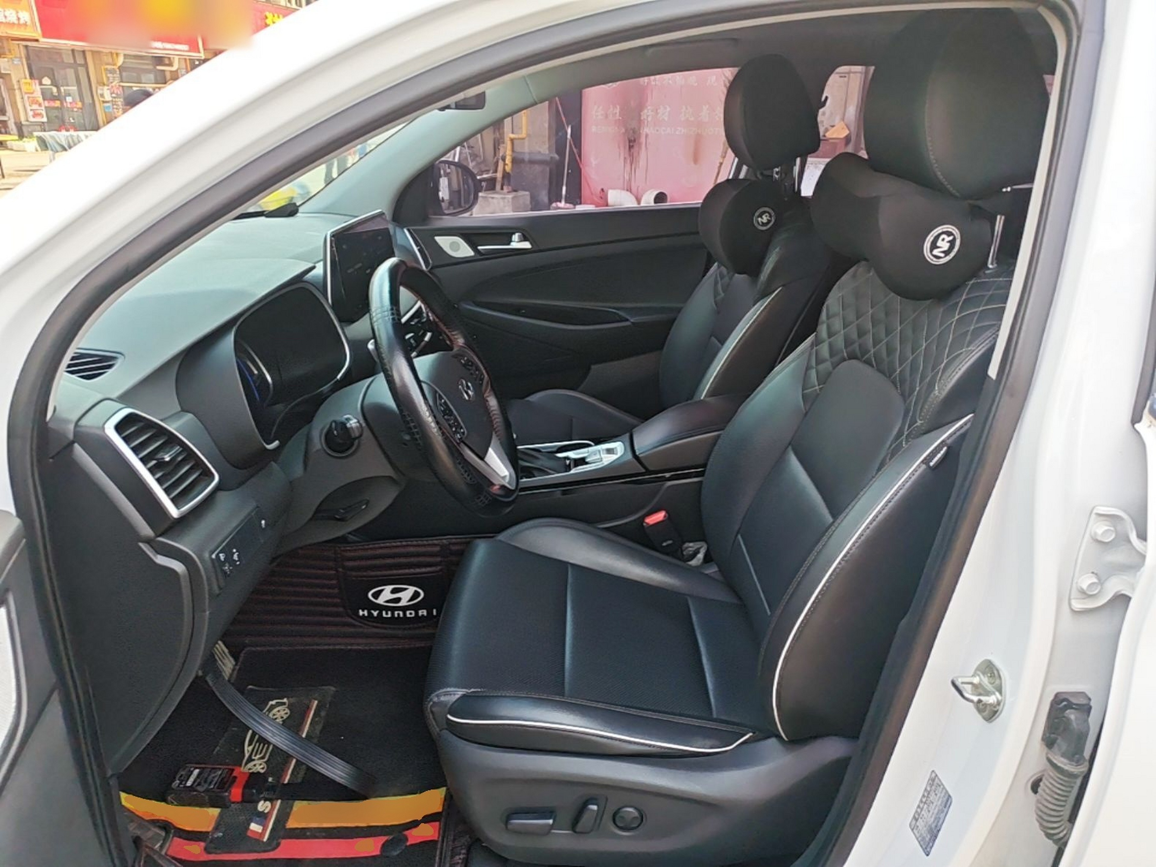 Interior delantero