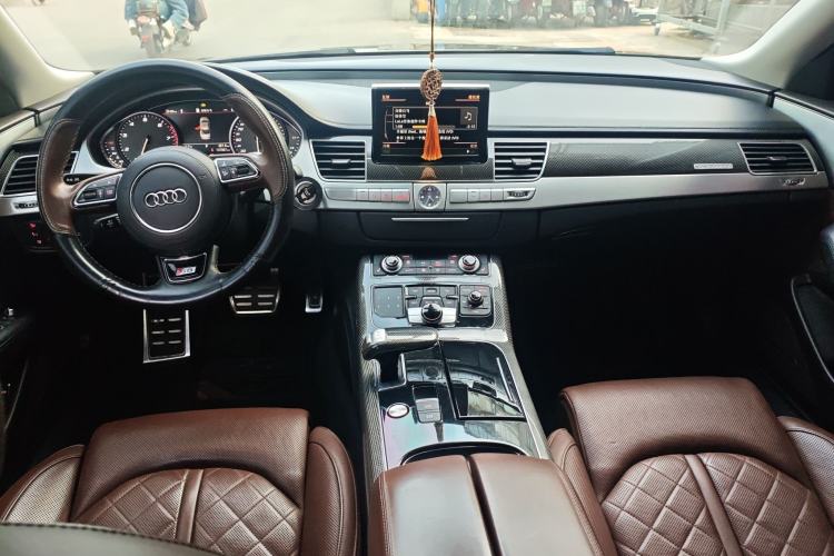 Used Audi S8 2013 S8 4.0TFSI quattro
