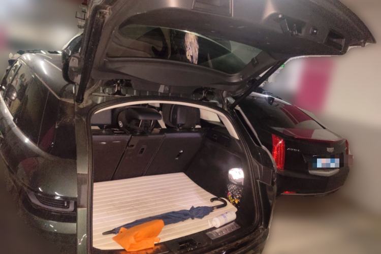 Used Land Rover Range Evoque 2022 Facelifted Aurora L 249 PS R-Dynamic Luxury Edition Trunk