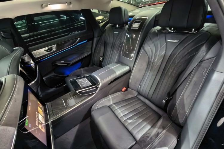 Used Hongqi H9 2024 3.0T Flagship All-Wheel Drive Private Style Edition Interior 2