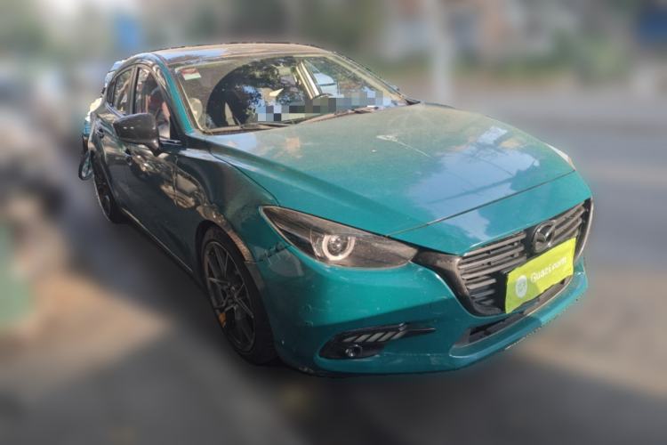 Used Mazda Mazda 3 Axela 2017 Hatchback 2.0L Automatic Luxury Model Emission Standard China V
