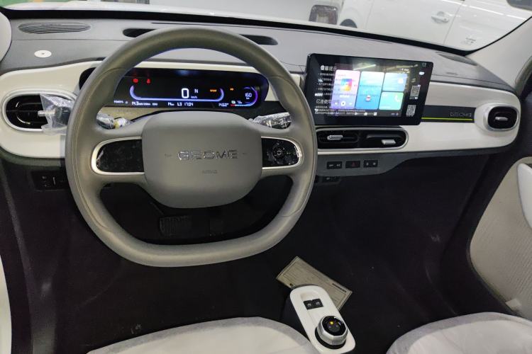 Used Geely Galaxy Panda 2025 210 km – Yuanqi Bear
