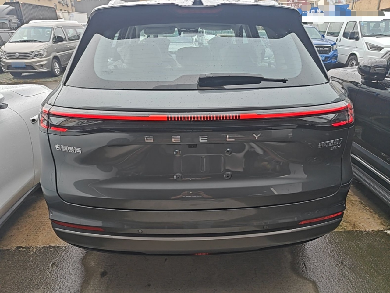 Geely Galaxy Xingjian 7 EM-i 2026 Model 135km Smart Navigation Version — снимка 5
