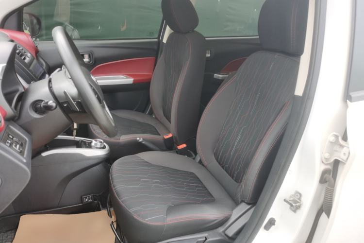 Used CHANGAN Benni 2015 1.4L IMT Sunroof Version China IV Standard
