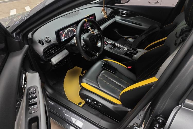 Used GAC Trumpchi EMPOW 2021 270T DCT J16 Version Driver Seat