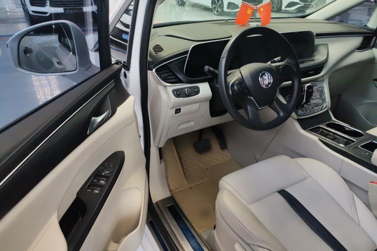 Used Buick GL8 2022 ES Landtrek 653T Comfort Edition