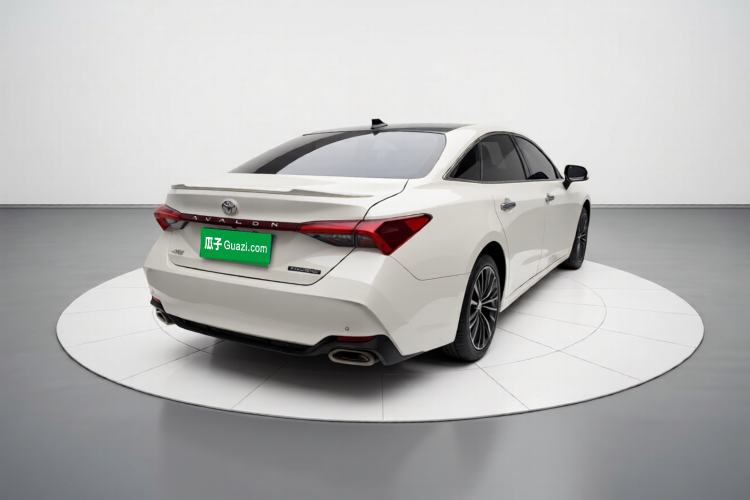 Used Toyota Avalon 2019 2.5L Touring Premium Version China VI Standard Exterior 5