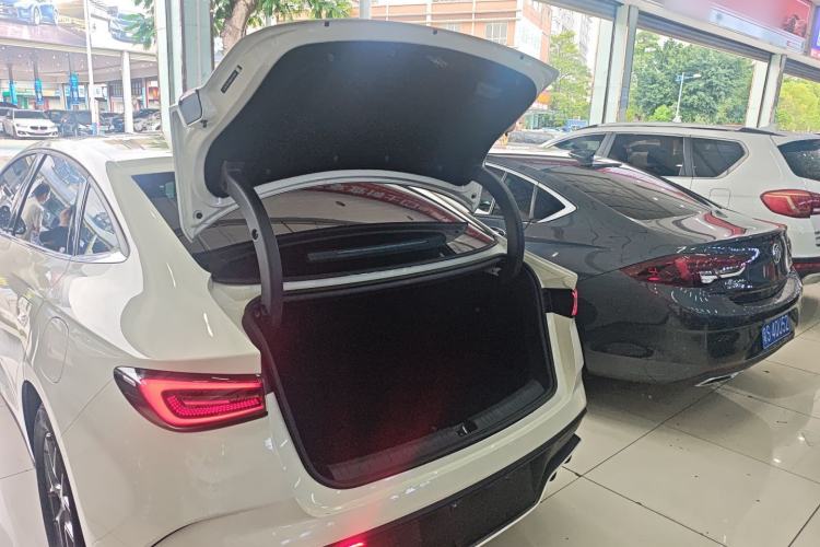 Used BYD Seal 06 New Energy 2024 DM-i 80KM Luxury Model Trunk