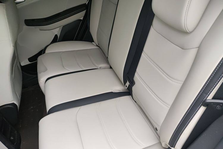 Used BYD Yuan Pro 2021 401 km Deluxe Version Left Rear Seat