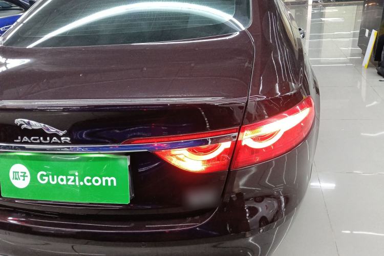 Used Jaguar XFL 2018 XFL 2.0T 250 PS Premium Edition