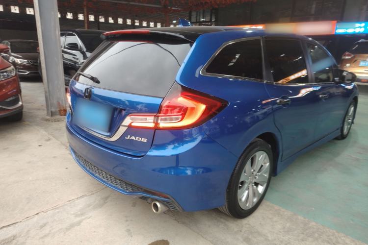 Used Honda Jade 2017 1.8L automatic Comfort version 5 seats