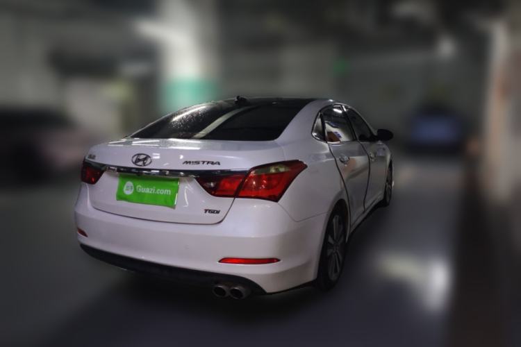 Used Hyundai Mistra 2016 1.6T Automatic Smart GLS Rear Right 45 Deg