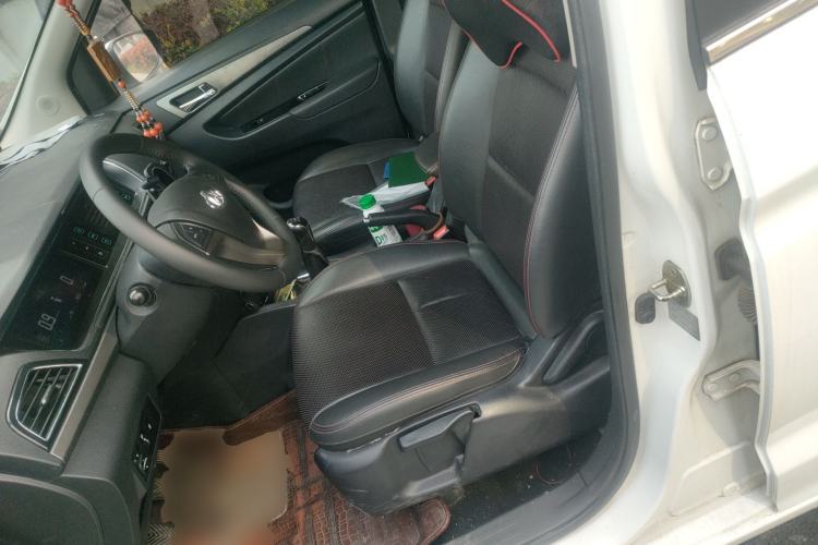 Used CHANGAN KAICHENG Oushang A600 2016 1.5L Manual Luxury 7-Seater Left Front Seat