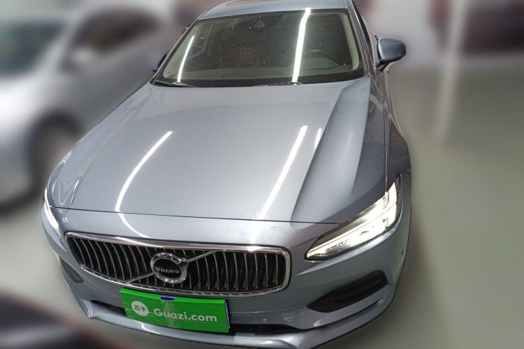 Used Volvo S90 2017 T4 Zhiyi Edition Front