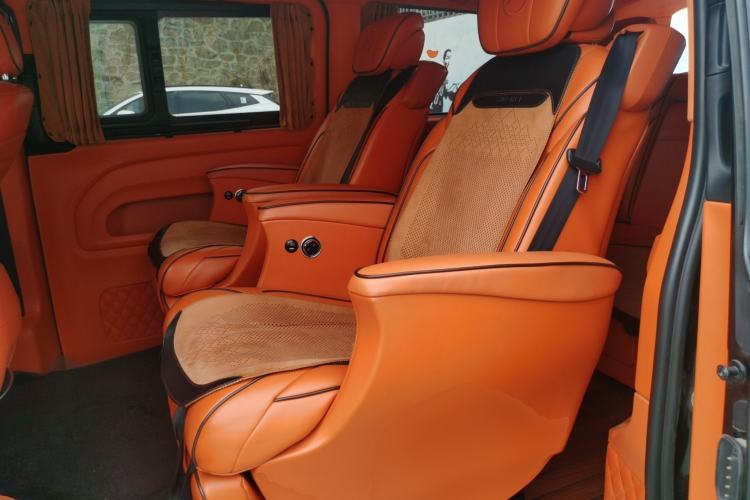 Used Mercedes-Benz Vito 2018 2.0T Business Version China VI Emission Standard