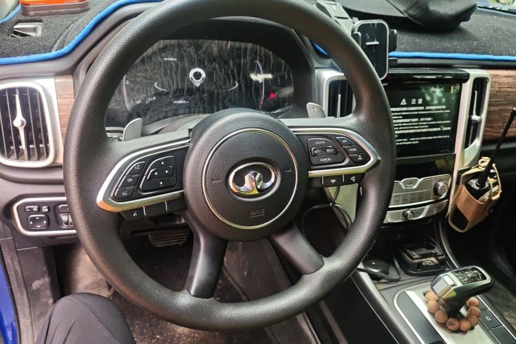 Used Great Wall Poer 2020 2.0T Off-Road Edition Automatic Diesel 4x4 Advanced Version with Trailer Capability GW4D20M Steering Wheel