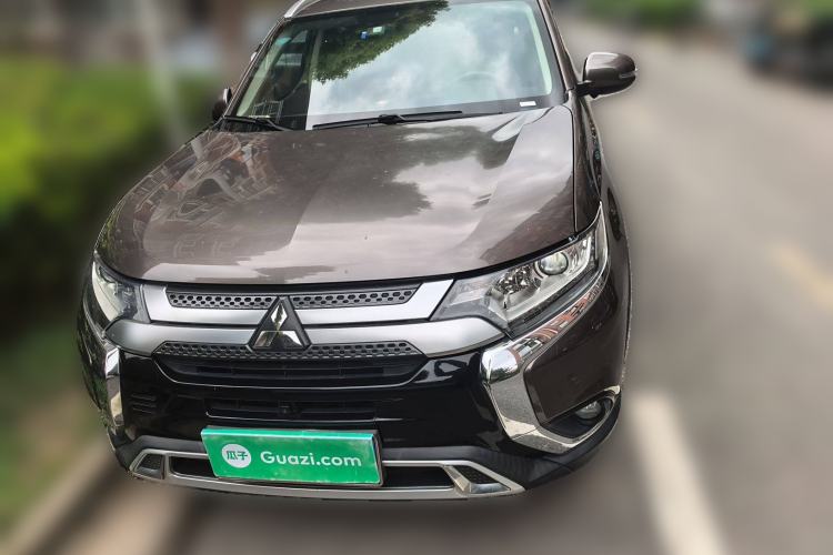 Used Mitsubishi Outlander 2019 2.0L Two-Wheel Drive Comfort Edition 5 Seats China VI Standard