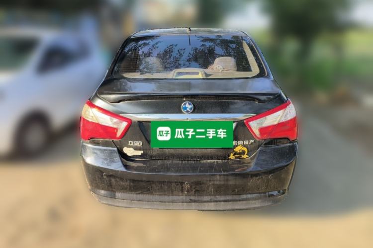 Used Venucia D50 2013 1.6L Automatic Fashion Edition