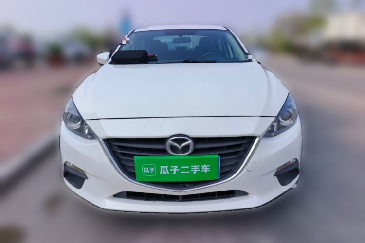 Used Mazda 3 Axela 2014 Sedan 1.5L Manual Comfort Model
