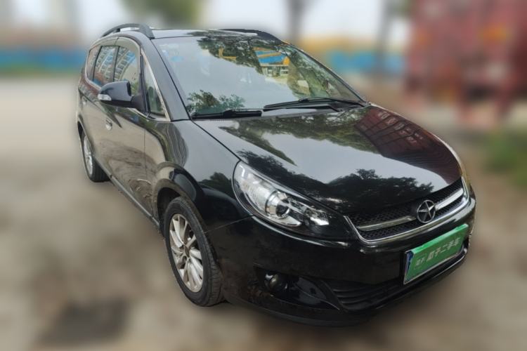Used JAC Group Refine M2 2013 1.8L Manual Luxury 7-Seater Front Right 45 Deg