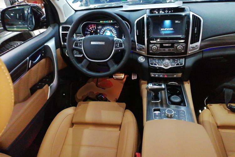 Used Haval H9 2017 2.0T Gasoline 4x4 Premium 5-Seater