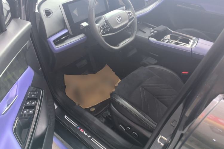 Used Changan UNI-T 2023 2nd Generation 1.5T Sport Edition Flagship Version
